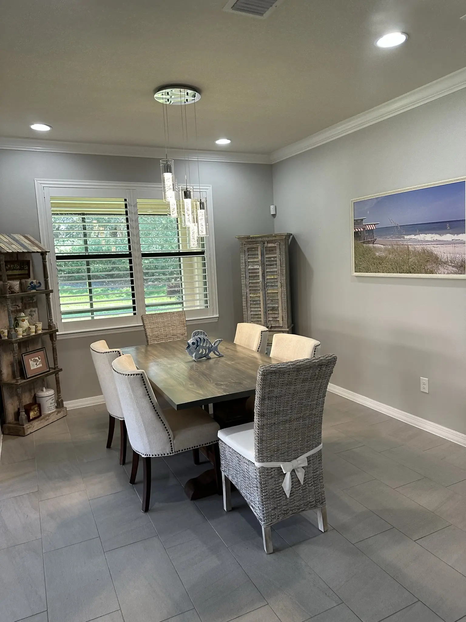 Contemporary Pedestal Leg Dining Table - Image 3